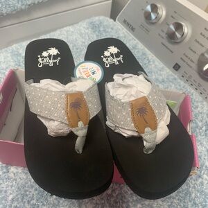 Jellypop Black and Gray Sandals